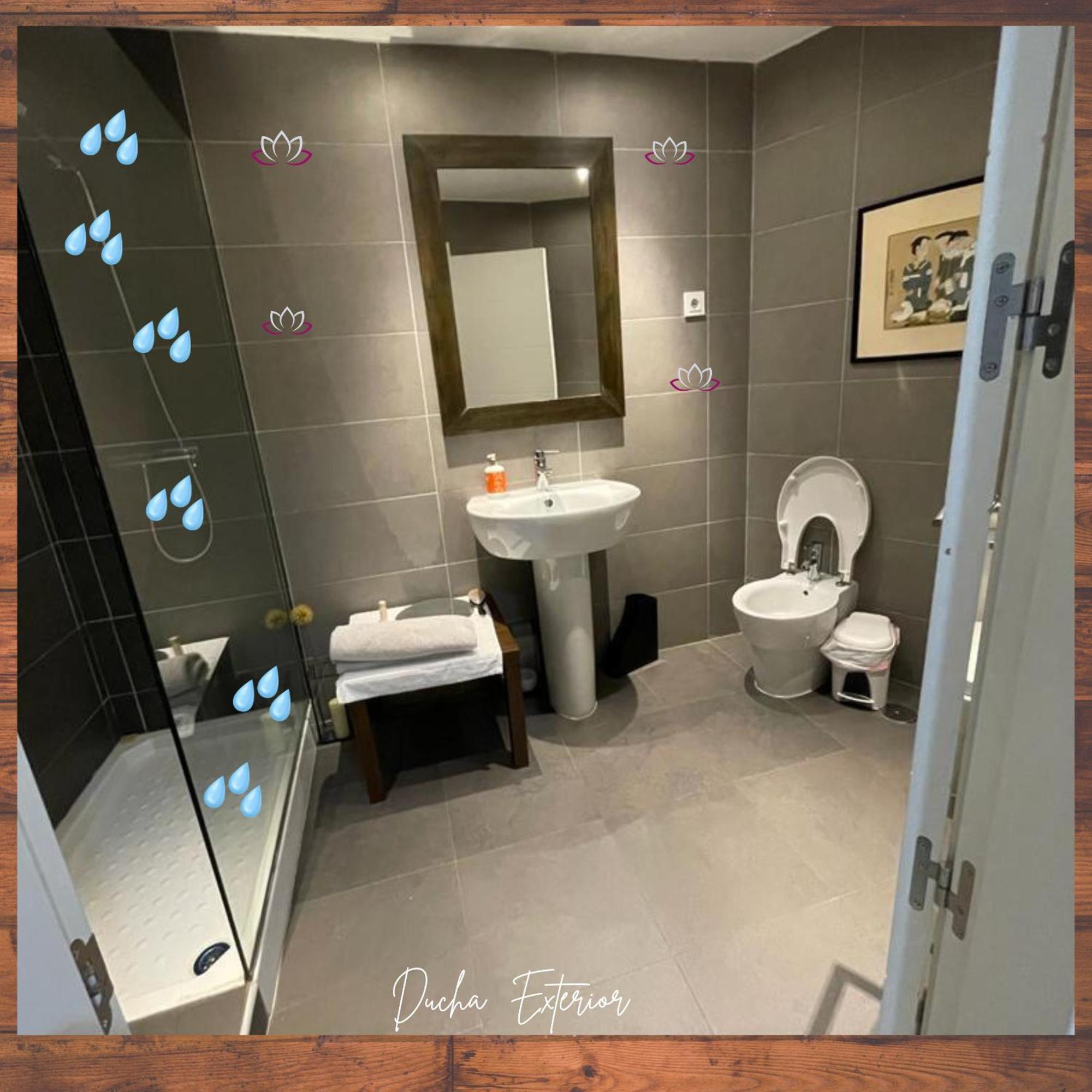 Space In The Villa With Poll Near Golf In מדריד מראה חיצוני תמונה